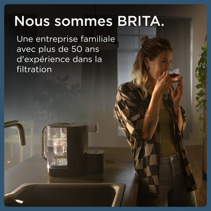 BRITA Cube Distributeur d'eau filtrée chaude ou tempérée (4.0 L) différentes tailles de contenants pré-enregistrés, technologie UV-C & filtre à eau MAXTRA PRO Expert anti-tartre inclus